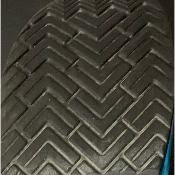 Size 40 Tie-dye Dansko clogs in very good used condition!! - Picture 5 of 6